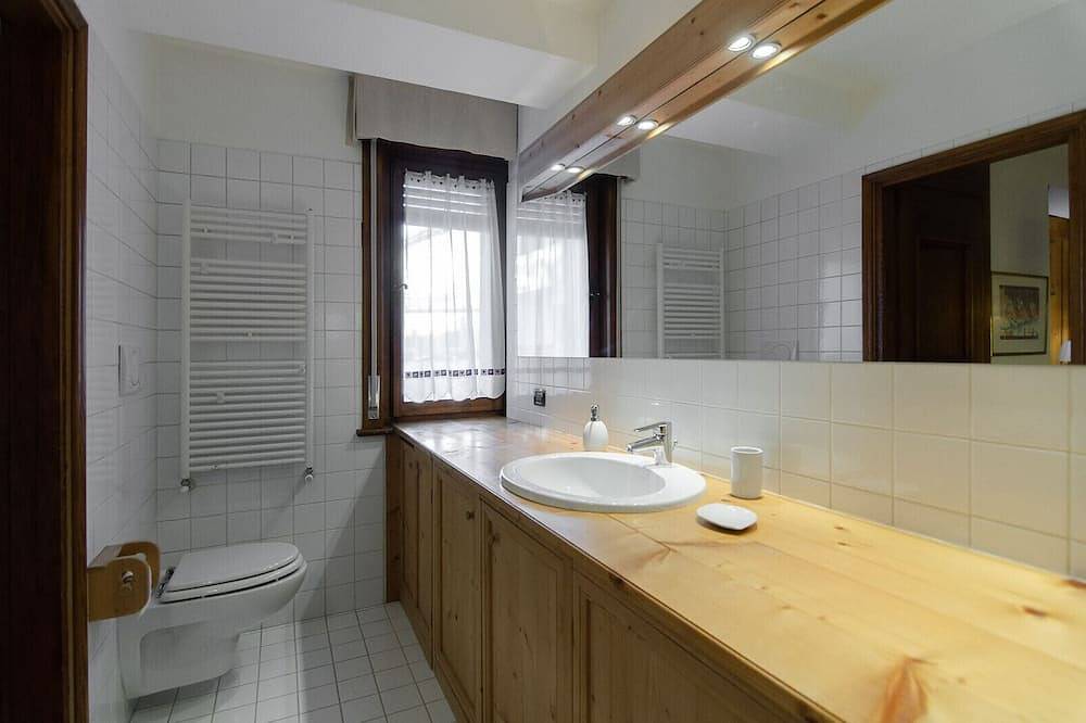 Entire apartment, Sweet cristallo in Cortina d'Ampezzo, Dolomiti Superski