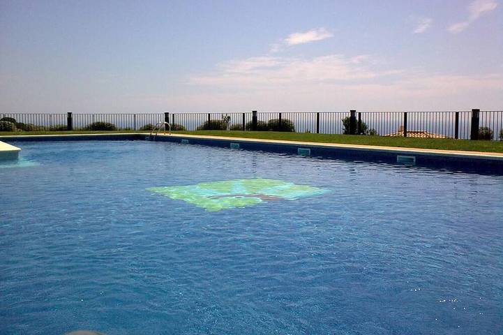 Casa de vacaciones para 6 personas, con jardín y piscina - 1