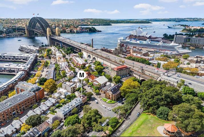Holiday home for 6 people, with garden and balcony in Sydney