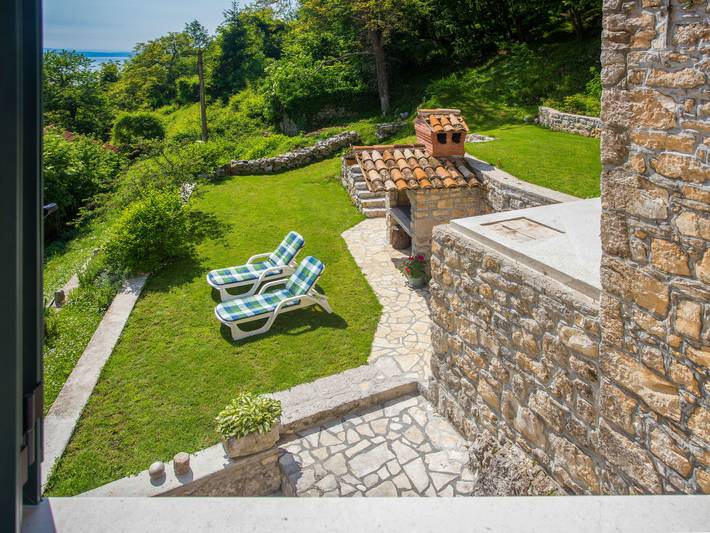 Ferienhaus für 6 Personen, mit Balkon und Ausblick sowie Garten in Lovran - 2