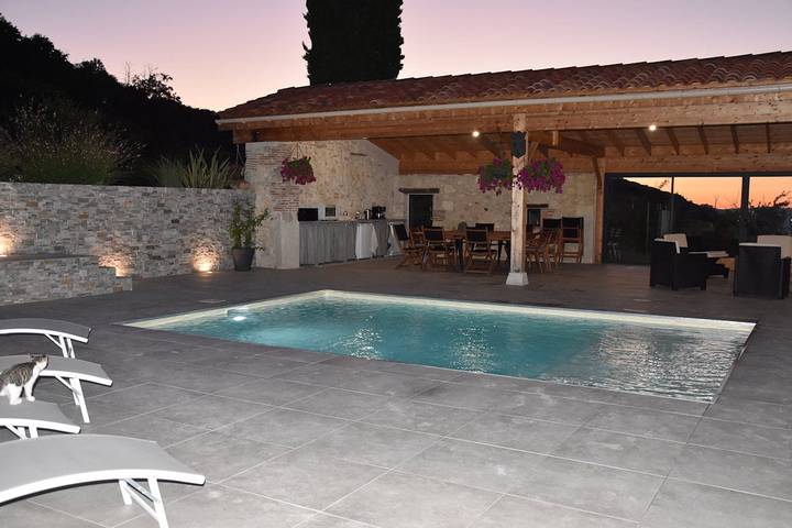 Cottage pour 2 personnes, avec piscine et jardin à Dolmayrac (Lot-et-Garonne)