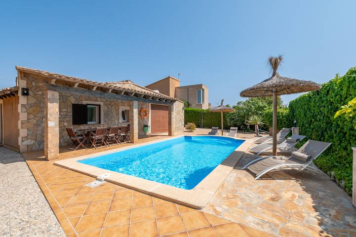 Ferienhaus für 7 Personen, mit Garten und Pool in Portocolom
