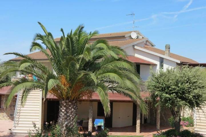 Ferienwohnung für 5 Personen, mit Garten und Pool in San Vincenzo