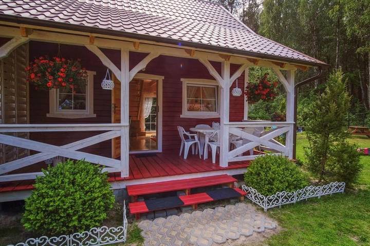 Ferienhaus für 7 Personen, mit Terrasse und Garten sowie Ausblick in Rowy