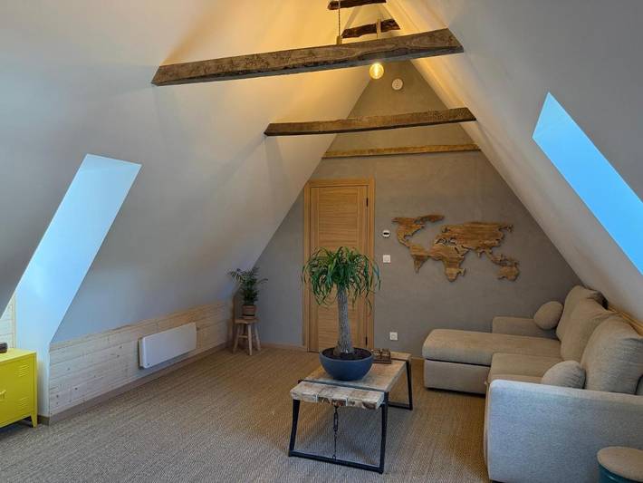 Location de vacances pour 8 personnes, avec vue et terrasse ainsi que sauna et jardin à Estaing - 3