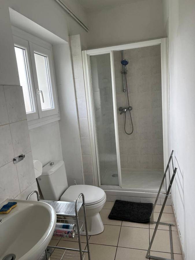 Appartement entier, One-Bedroom Apartment in Issoudun, Région d'Issoudun