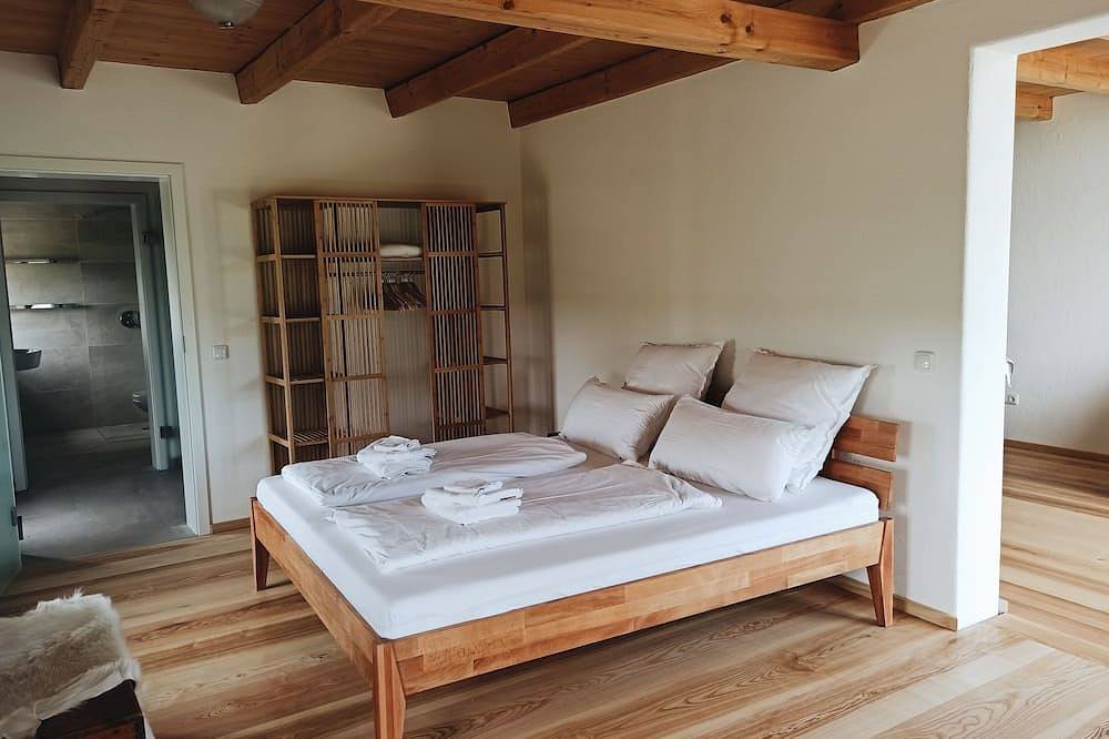 Ganze Wohnung, Ferienwohnung 75qm für max. 4 Personen in Palling, Rupertiwinkel