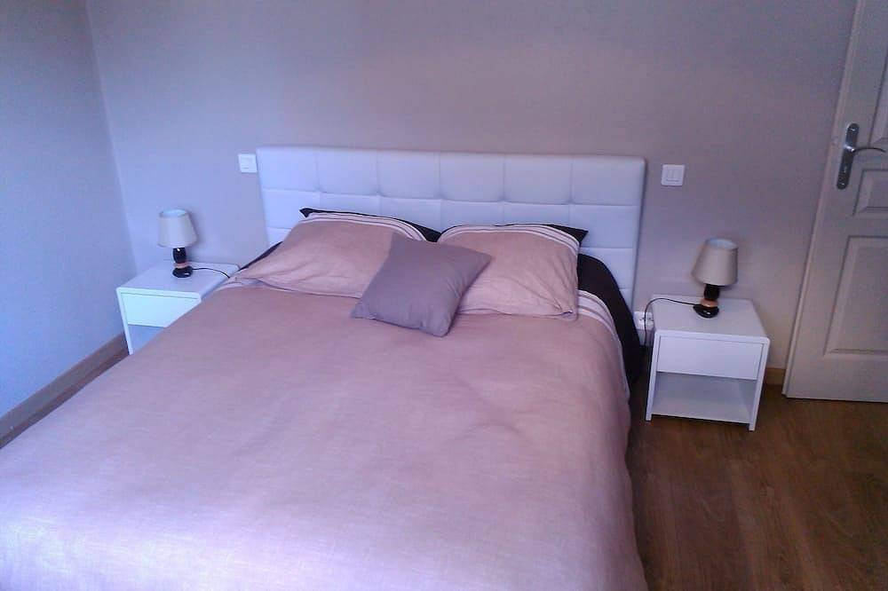 T3 - Ground floor - With swimming pool - Classification 5 * furnished accommodation in Piana-Francia, Ajaccio e dintorni