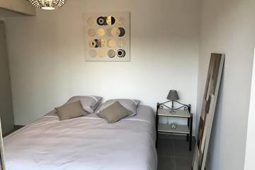 Gîte pour 6 Personnes dans Sarlat-la-Canéda, Périgord Noir, Photo 2