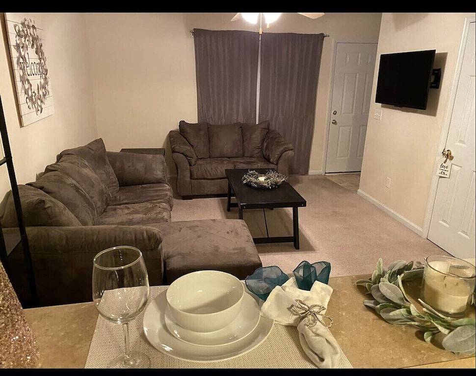 Ganze Wohnung, 2 Bedroom 2 1/2 bath Townhome close to base. in Jacksonville (NC), Camp Lejeune