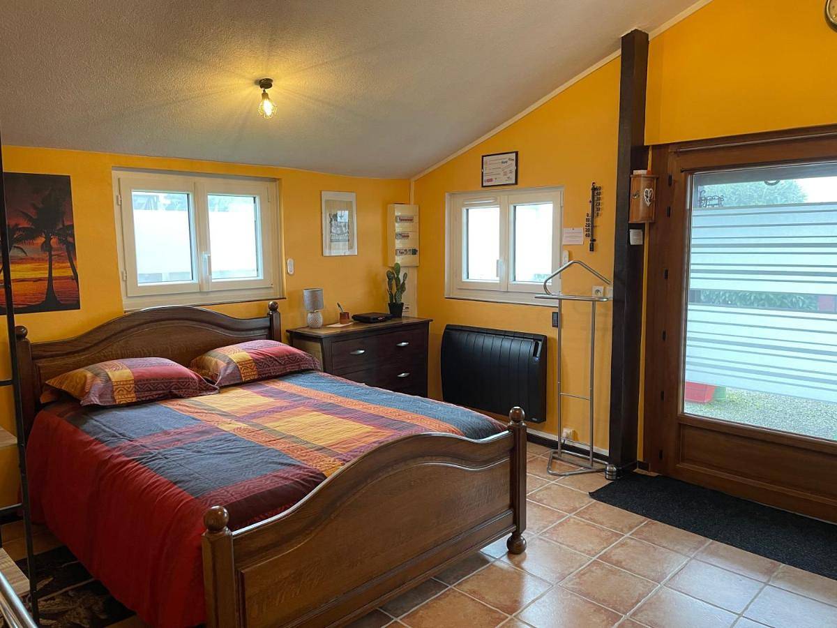 One-Bedroom Chalet in Budelière, Région d'Aubussargues