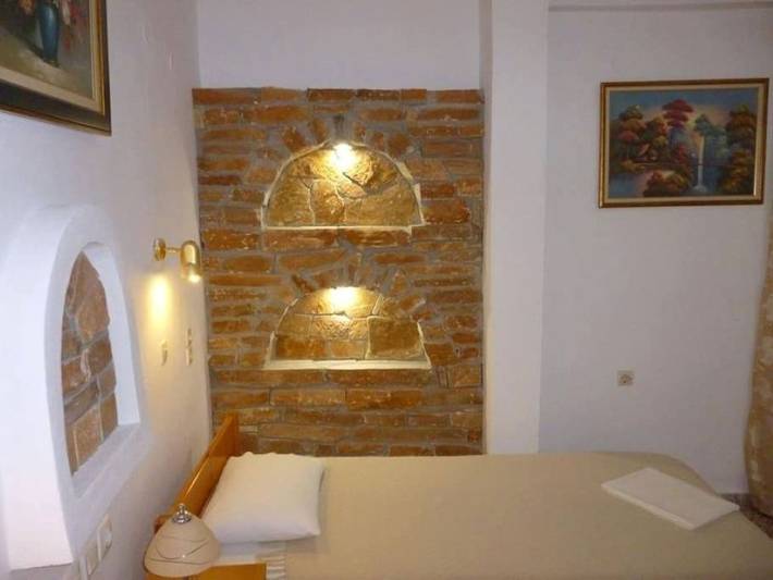 Gîte pour 4 personnes, avec balcon dans Chora (Ios) - 4