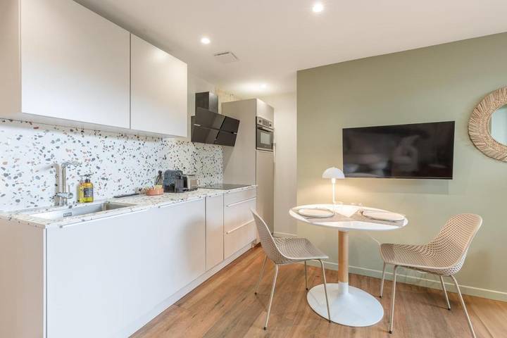 Gîte pour 2 personnes, avec terrasse et jardin à Bègles - 4