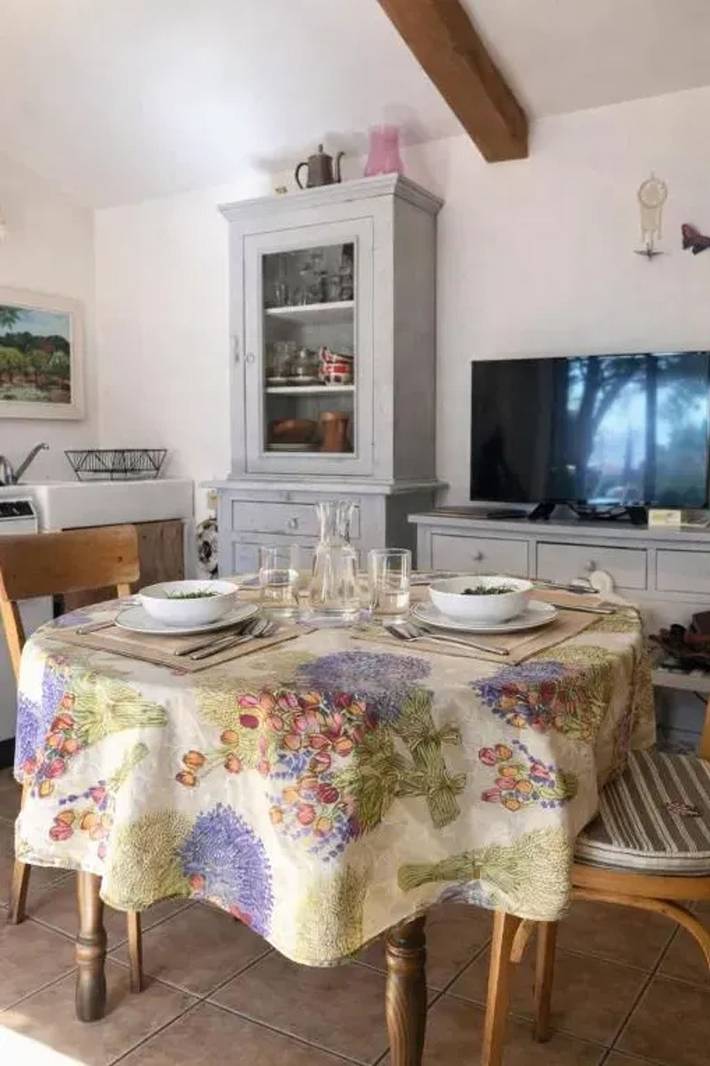 Gîte pour 2 personnes, avec piscine et terrasse à Cotignac - 4