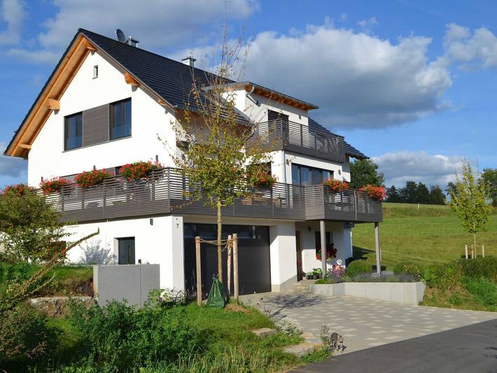 Ferienwohnung für 4 Personen, mit Garten und Ausblick in Eckersdorf