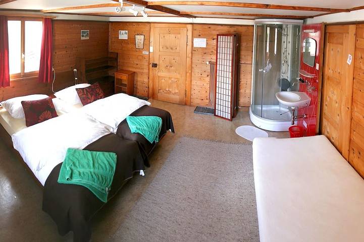 Chalet für 14 Personen, mit Pool und Balkon sowie Garten in der Lenzerheide - 4