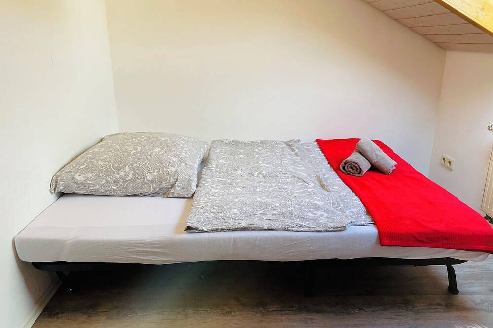 Ganze Wohnung, Gemütliche Wohnung in ruhiger Lage von Bietigheim-Bissingen in Bietigheim-Bissingen, Kraichgau