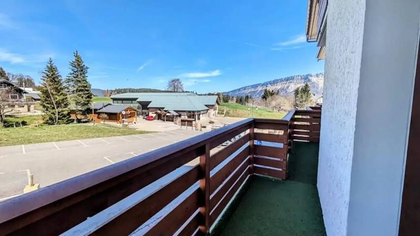 Gîte pour 7 personnes, avec Balcon dans Station de la Feclaz le Revard - 2