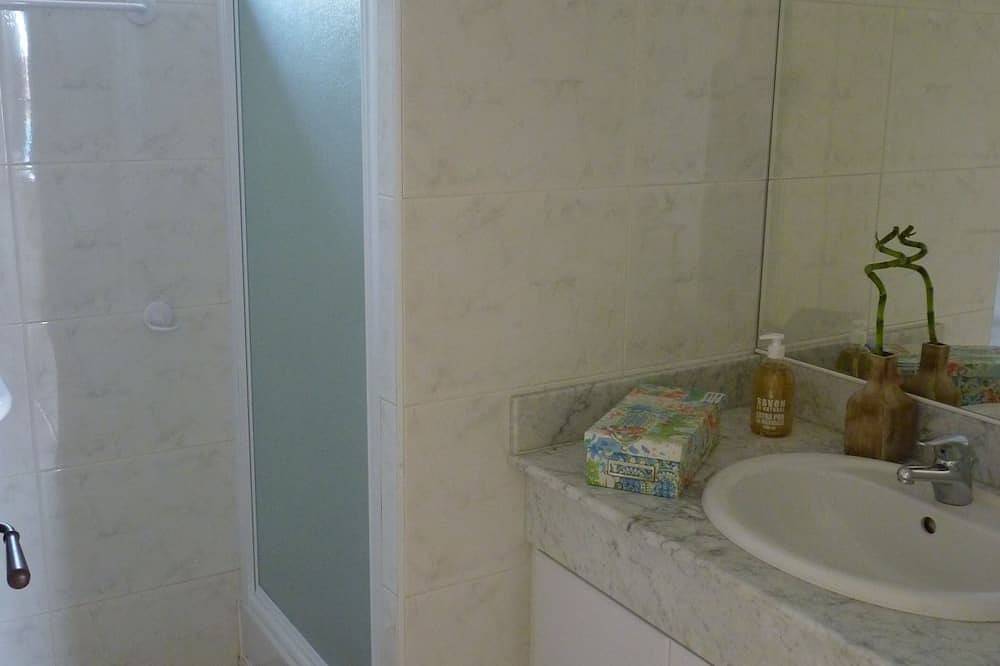 Charme Bastidon Terrasse Garten Pool Gordes Luberon in Village de Gordes, Gordes