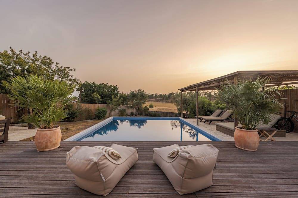 Comporta Luxury and Modern Villa with 5 suites - 7 beds - 10 guests in Comporta, Costa Alentejana