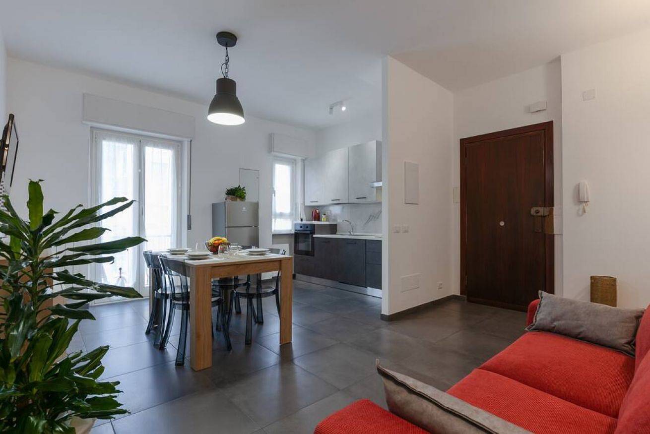 Appartamento intero, New! Home Holiday Confortevole Appt x4 in La Spezia (Città), La Spezia