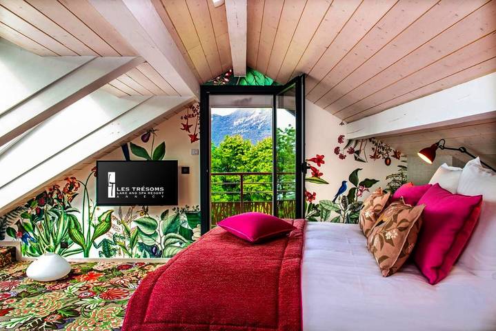 Villa pour 8 personnes, avec Balcon et Terrasse ainsi que Jardin et Piscine à Annecy