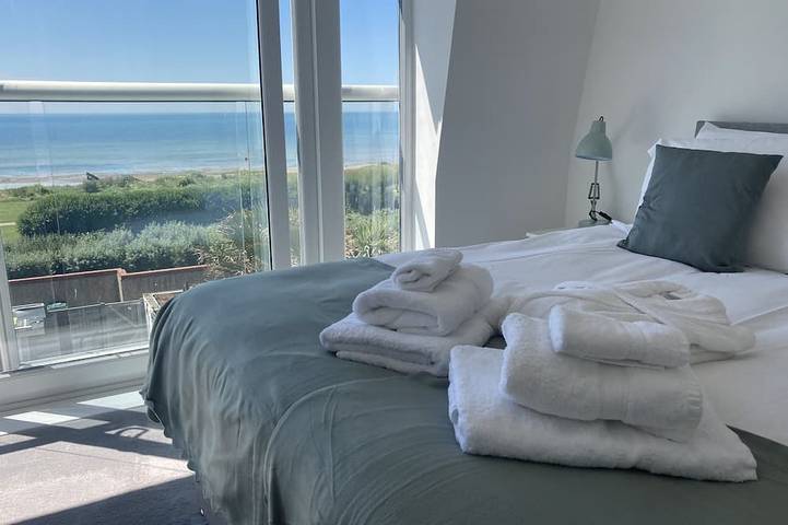 Stunning, newly refurbished, beachfront townhouse in Rustington in Rustington, Sussex de l'Ouest