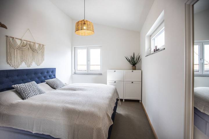 Ganze Wohnung, Ferienwohnung Schottenhof Walser 4 - Alleinlage im Grünen mit Panoramablick in Achberg, Region Bodensee-Oberschwaben