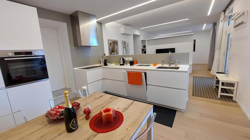 Ferienwohnung für 4 Personen, mit Ausblick und Garten in Trient