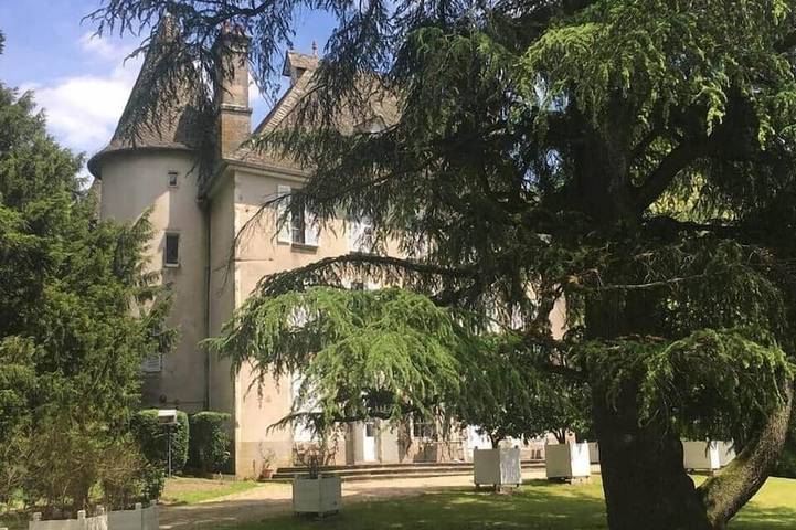 Châteaux pour 12 personnes, avec balcon en Auvergne