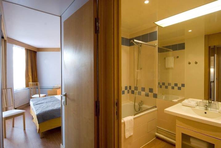 Location de vacances pour 4 personnes, avec jardin à Issy-les-Moulineaux - 4