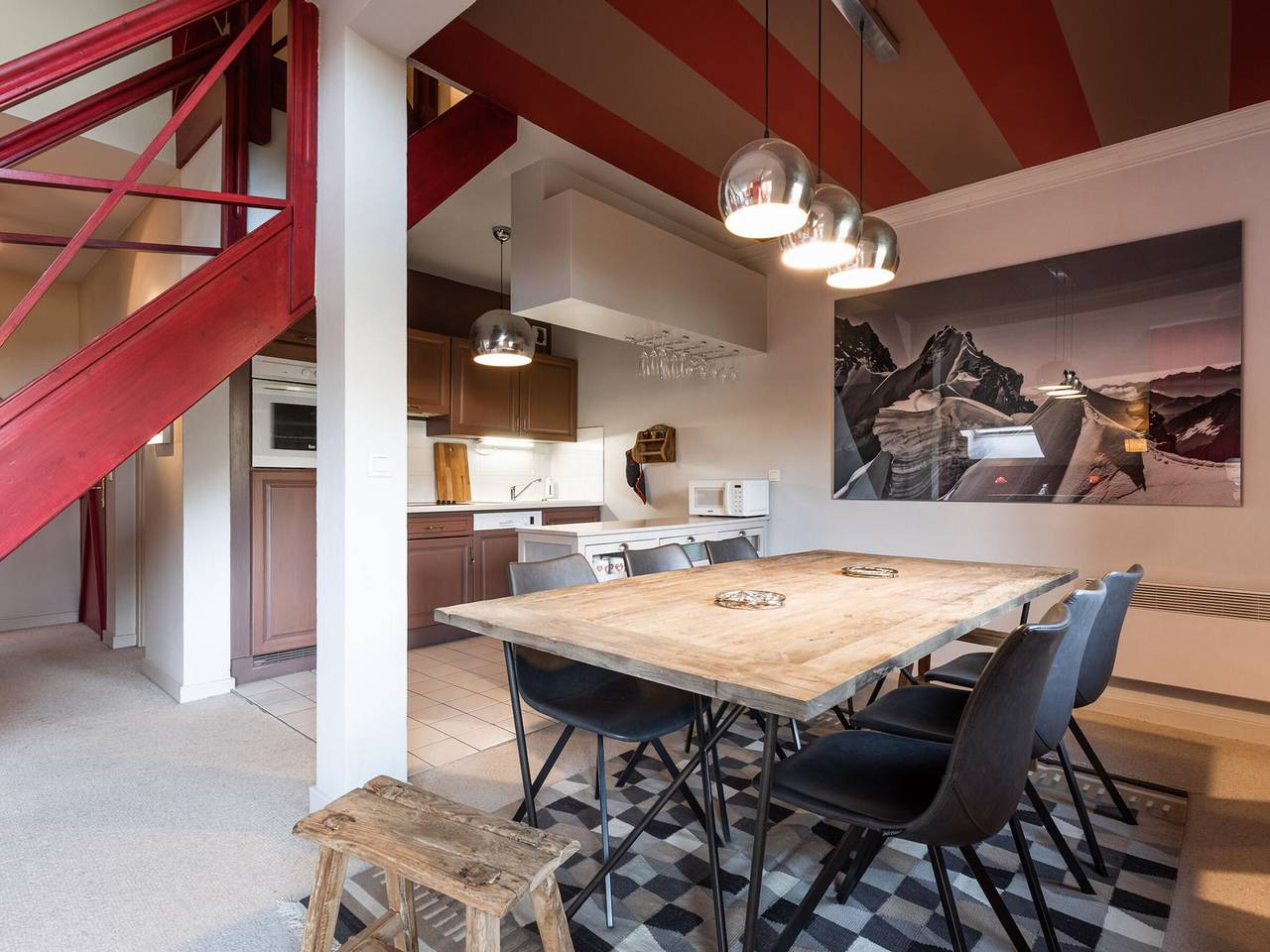 Appartement entier, Appartement spacieux proche pistes, 9-10 pers, animaux, Wifi in La Clusaz, Région d'Annecy