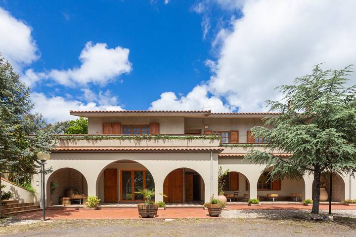 Holiday Home 'Meravigliosa In Collina' with Mountain View, Wi-Fi and Air Conditioning in Scano di Montiferro, Sardinia