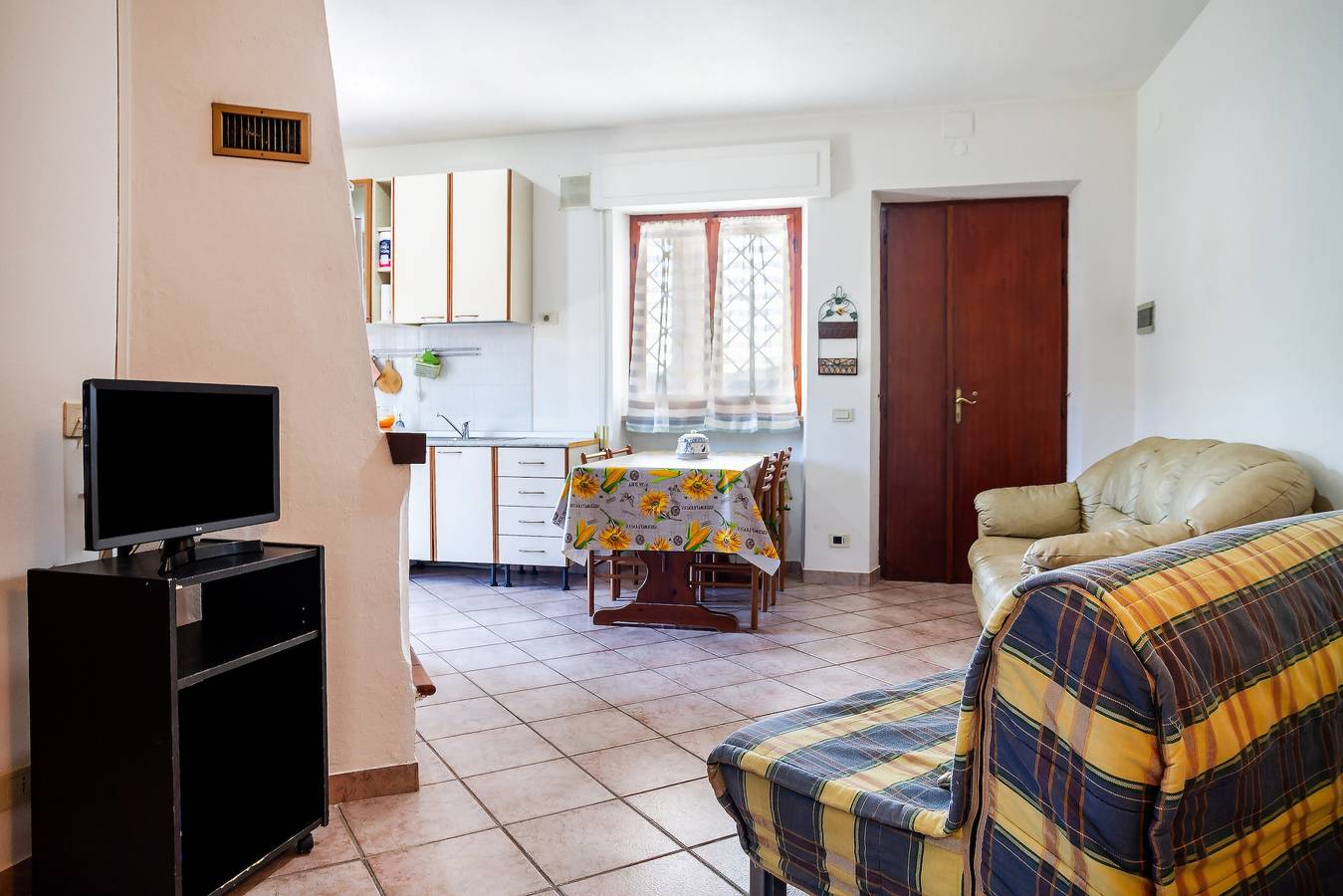 Apartamento entero, Apartamento 'Casa Marina Ampio - Castiglione' con terraza compartida, balcón y Wi-Fi in Castiglione della Pescaia, Provincia de Grosseto