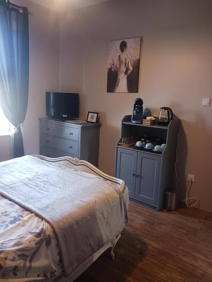 Location de vacances pour 2 personnes, avec jardin et vue à Bujaleuf - 3