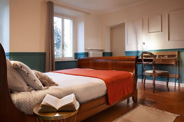 Ganze Wohnung, Como Lake Panorama Sveva Wohnung mit Camino und privater Terrasse in Rovenna, Cernobbio