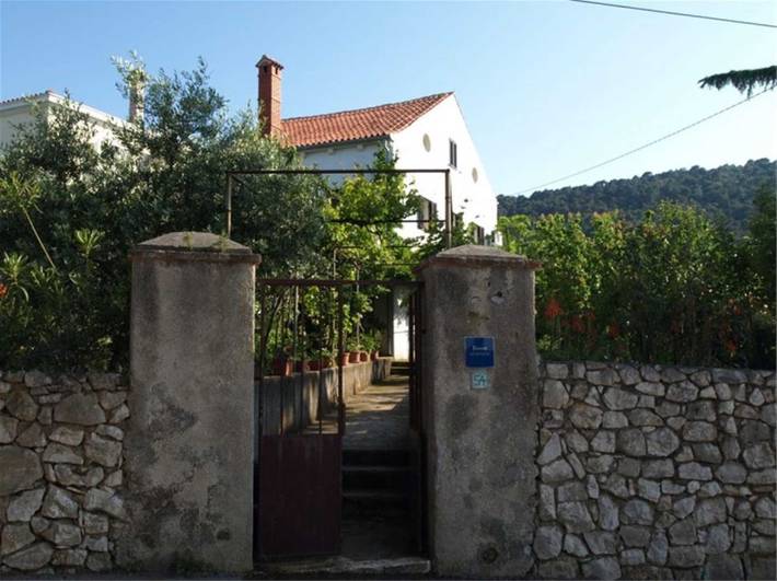 Ganze Wohnung, Gemütliches Apartment mit 2 Schlafzimmern, haustierfreundlich für 4 Gäste in Veli Losinj, Lošinj (Kvarner Bucht)