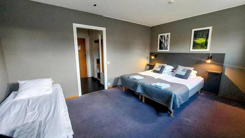 Hotel für 4 Personen in Mora - 2