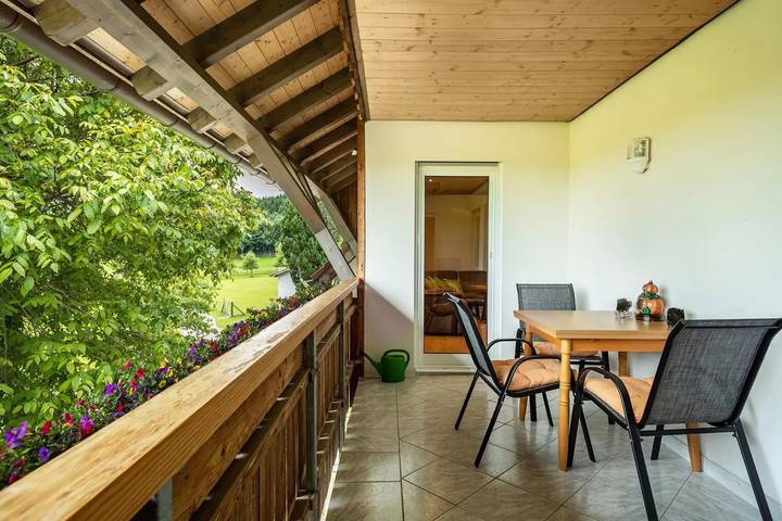 Bauernhof für 6 Personen, mit Balkon und Garten sowie Sauna in Schlier