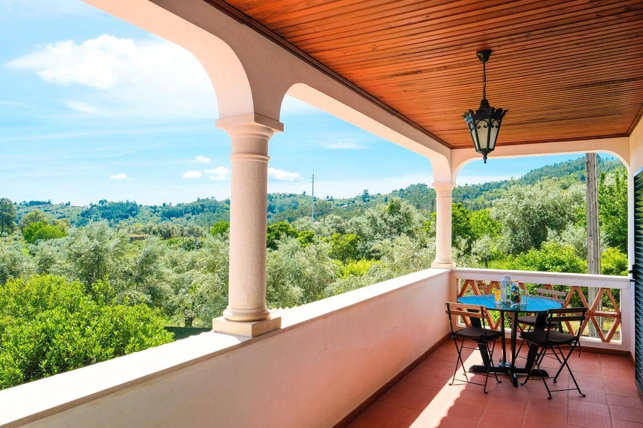 Apartamento de férias inteiro, A Casa do Olival - zona Castelo do Bode-Tomar in Tomar, Distrito de Santarém