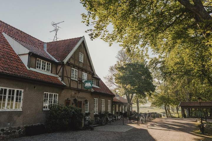 Hotell för 2 Personer, med trädgård och bastu, med husdjur i Höganäs