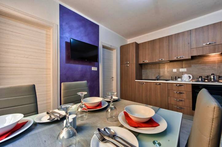 Gîte pour 4 personnes, avec terrasse dans Qawra - 3