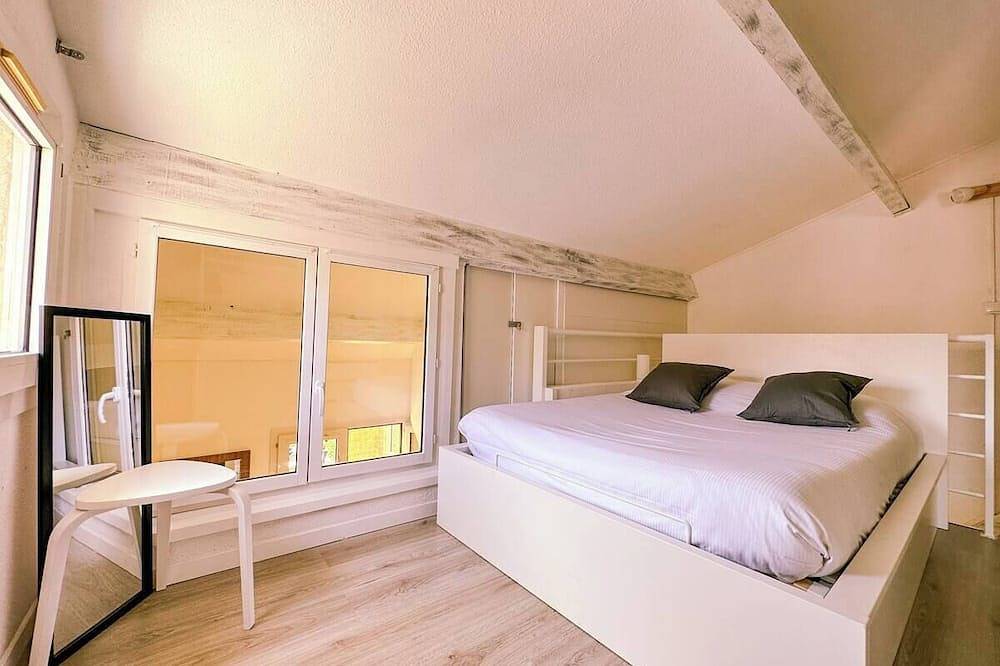Apartamento entero, Le Flamant Rose with pool and tennis access in Vic-la-Gardiole, Côte d'Améthyste