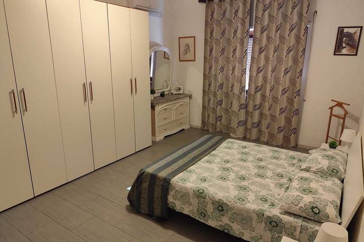 Gîte pour 5 personnes, avec balcon dans Ostie - 3