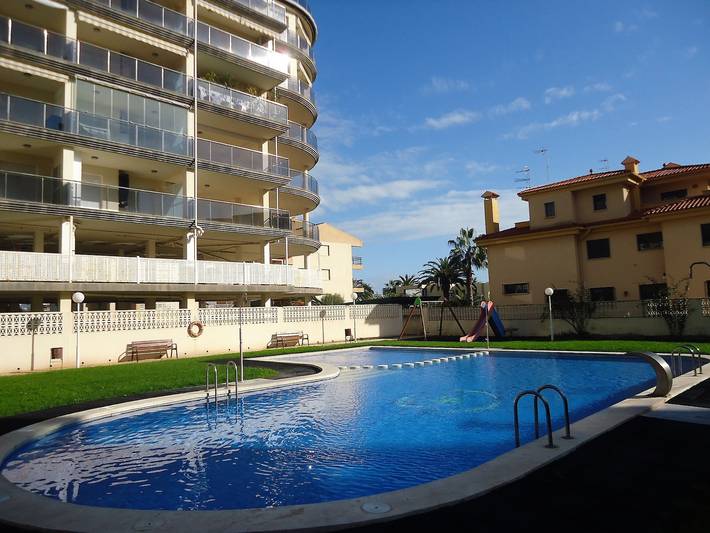 Appartement de vacances pour 6 personnes, avec terrasse et piscine, animaux acceptés à Peñíscola