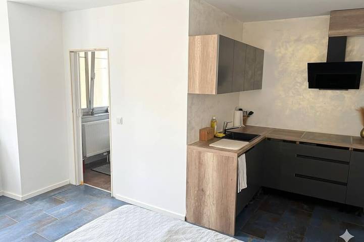 Ganze Wohnung, Nice studio in Valanvron, La Chaux-de-Fonds