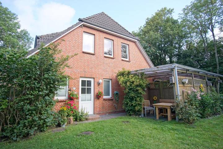 Ferienwohnung für 4 Personen, mit Garten in Galmsbüll