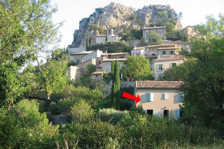 Location de vacances pour 6 personnes, avec Terrasse et Jardin à La Roque-Alric