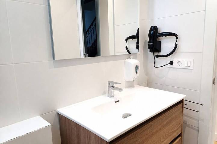 Entire apartment, Lv21 Apartamento playa de Barcelona Poblenou in Barcelona Centre, Barcelona