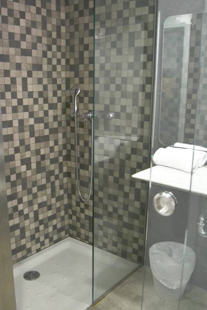 Hôtel pour 3 personnes à Gérone - 3